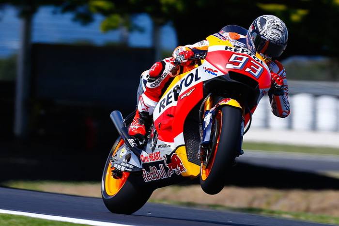 Motorbike tires